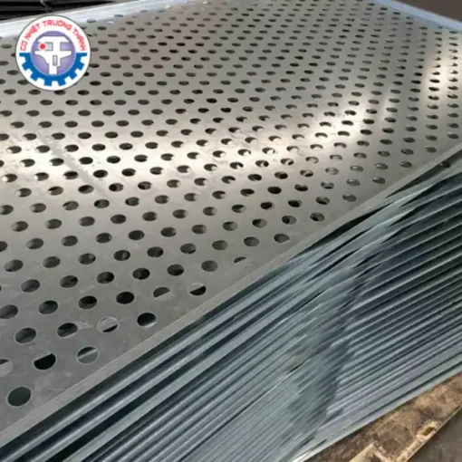 Đột CNC trên thép